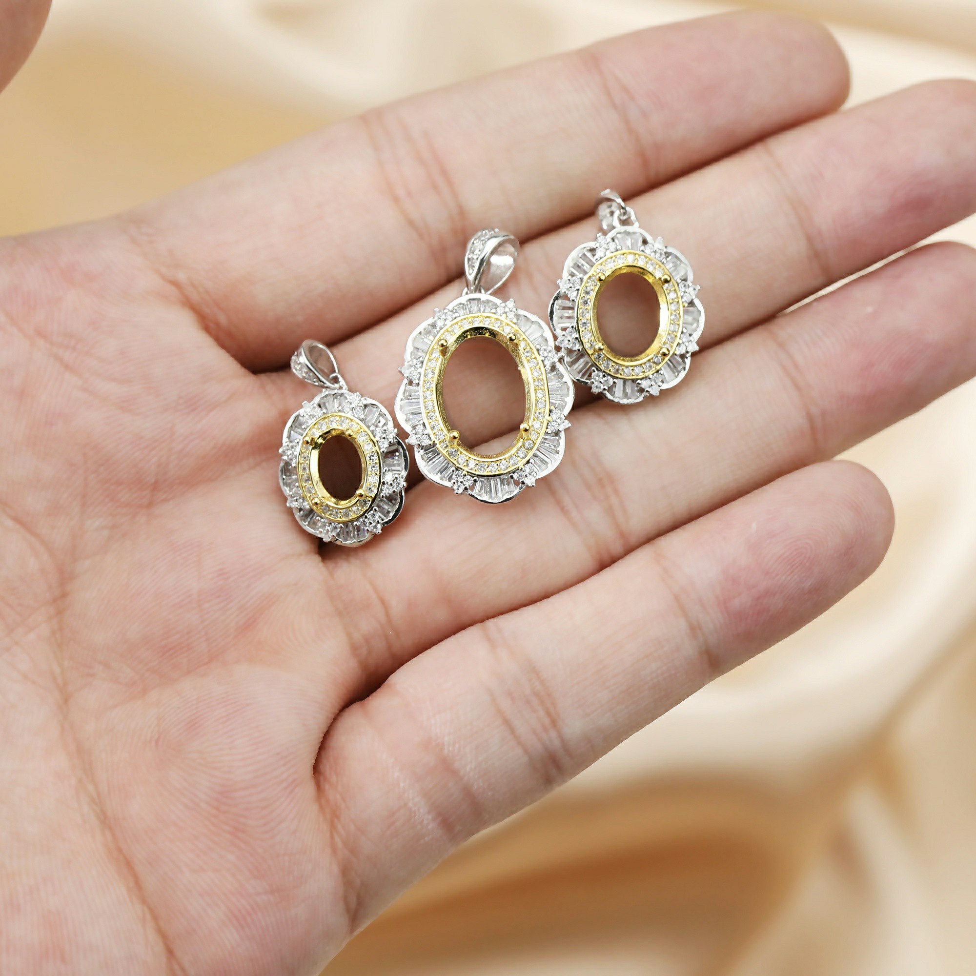 Meerdere Size Oval Bezel Goud  - Bezels Set Pendant recensie en prijs